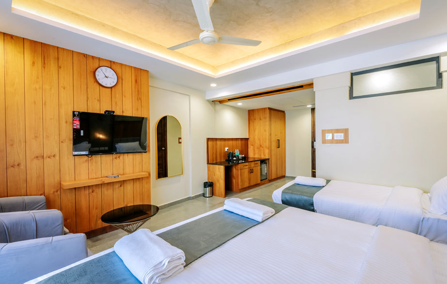 Deluxe Triple Room